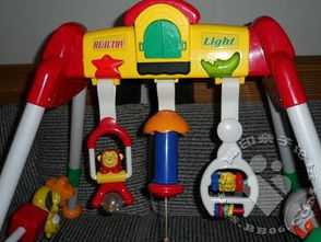 全新寶寶閑置護膚日用品轉(zhuǎn)讓，另附玩具健身架